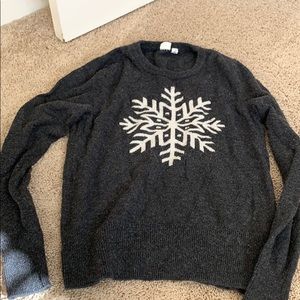 Women’s sweaters